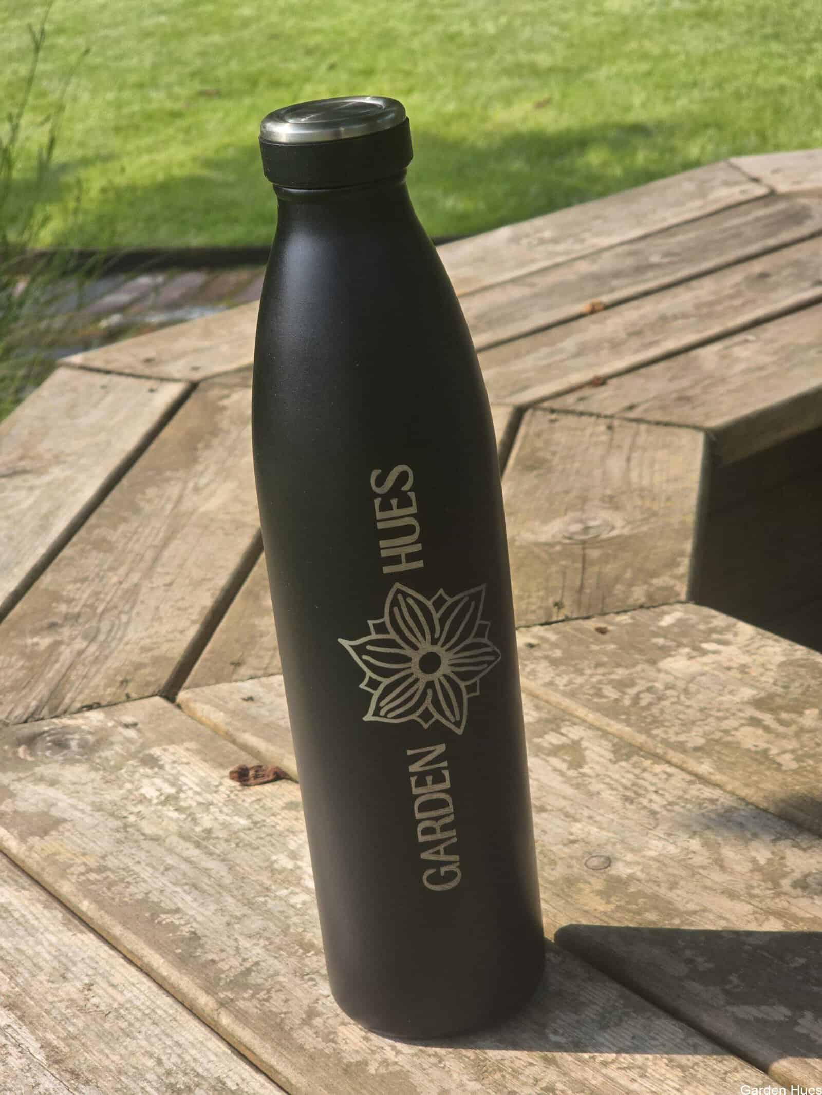 Garden Hues 1L Customised Water Bottle – Hydration for the Growing Life - Image 2