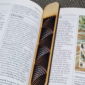 Geometric Wooden Bookmark – Design 1