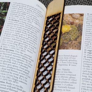 Geometric Wooden Bookmark – Design 5