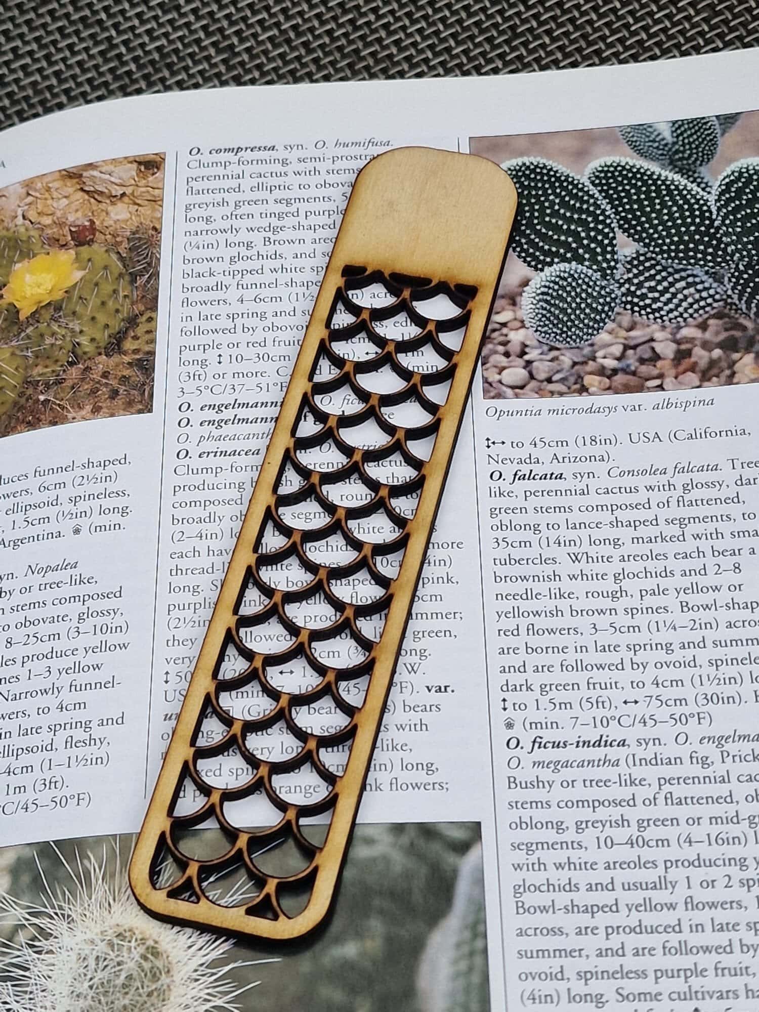 Geometric Wooden Bookmark – Design 5 - Image 2