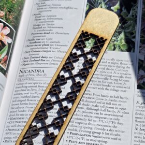 Geometric Wooden Bookmark – Design 11