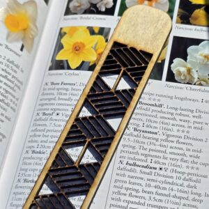 Geometric Wooden Bookmark – Design 27
