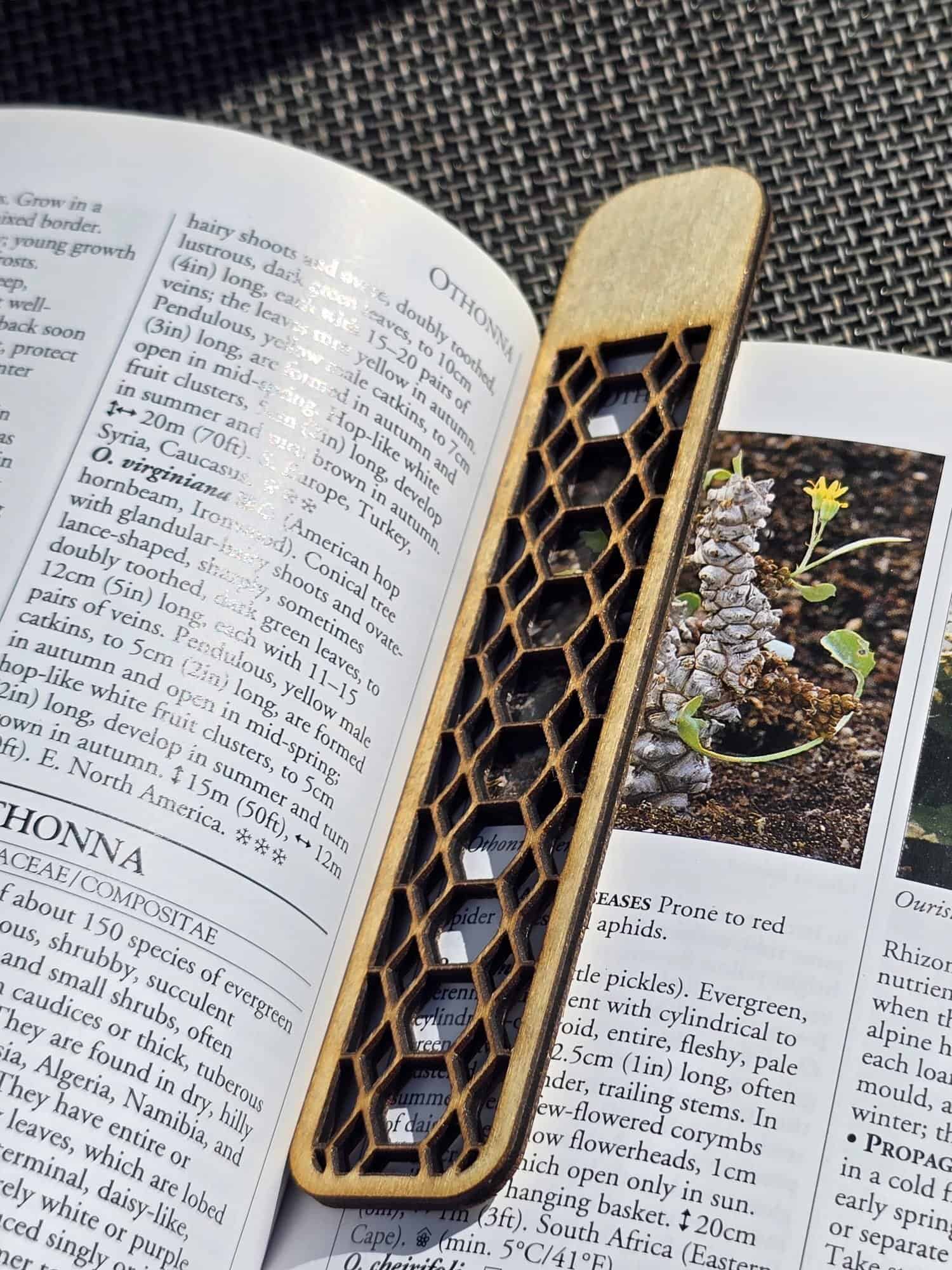 Geometric Wooden Bookmark – Design 12 - Image 2